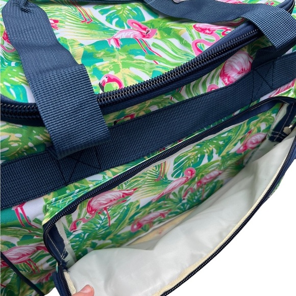 2 PIECE SET NGIL FLAMINGO ISLAND DUFFLE BAG 20"+CROSSBODY PURSE - Picture 6 of 9